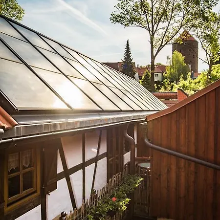 Altes Hinterhaeusel Apartment *
